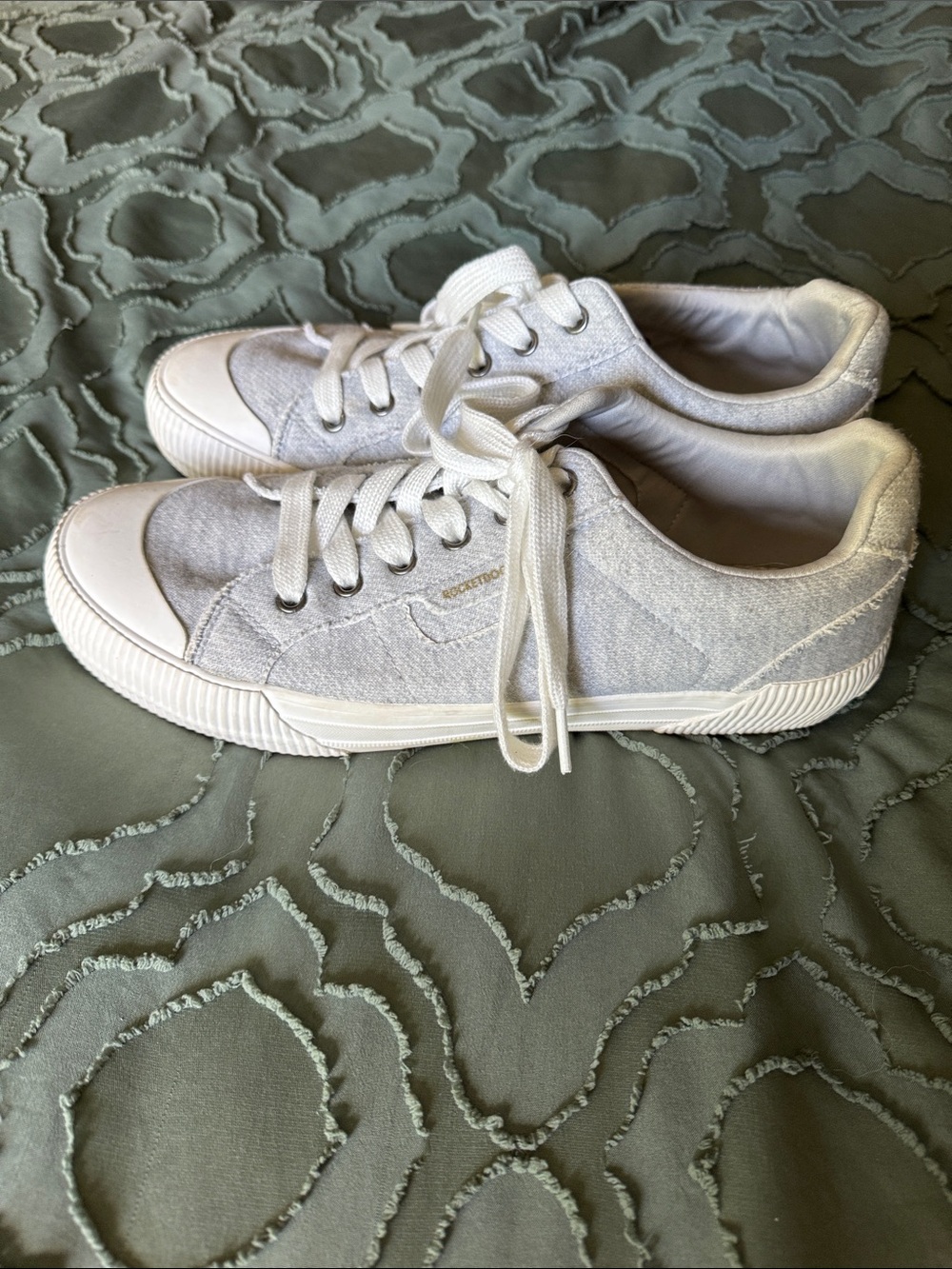 Rocket Dog Light Gray Canvas Lace-Up Sneakers